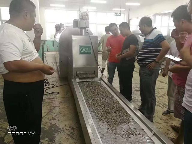 電磁炒貨設備.jpg